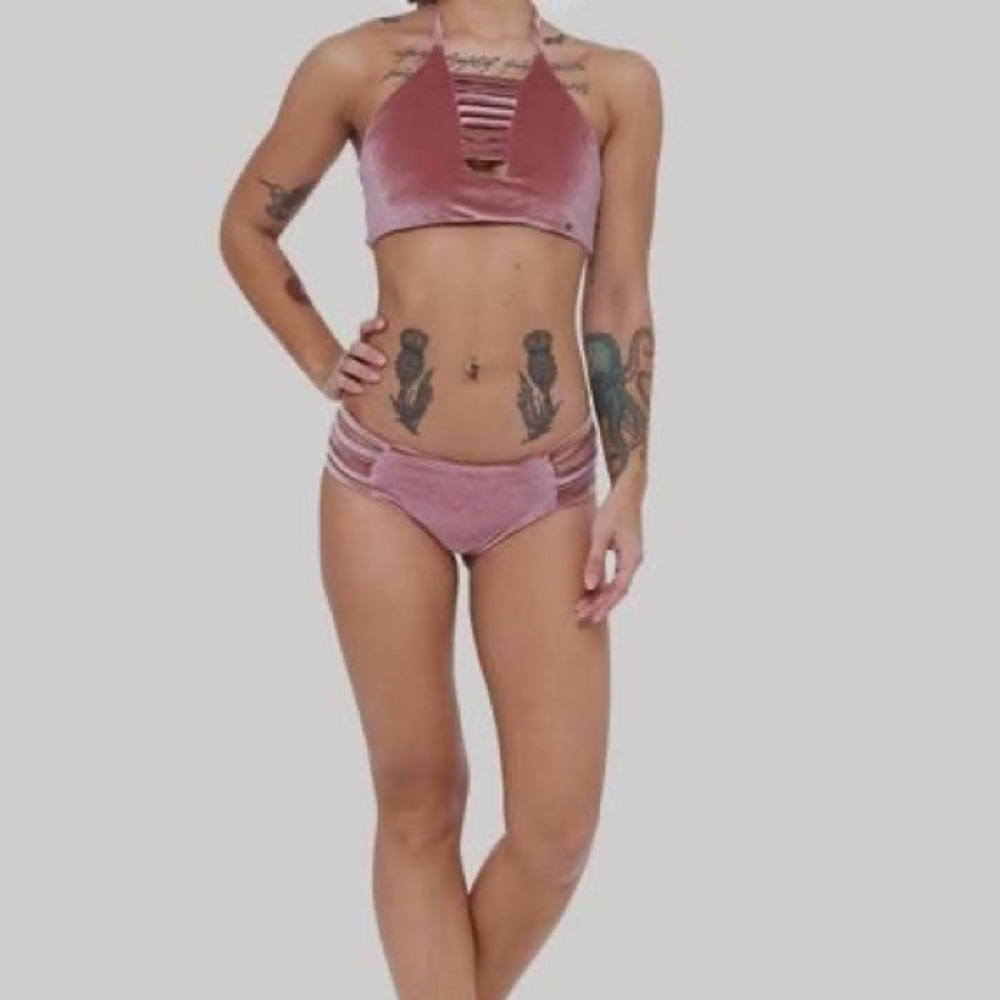 Creatures of XIX Enyo bottoms, pink
